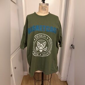 Basketcase Gallery “Seal” T-shirt in Olive Green Color size 2X